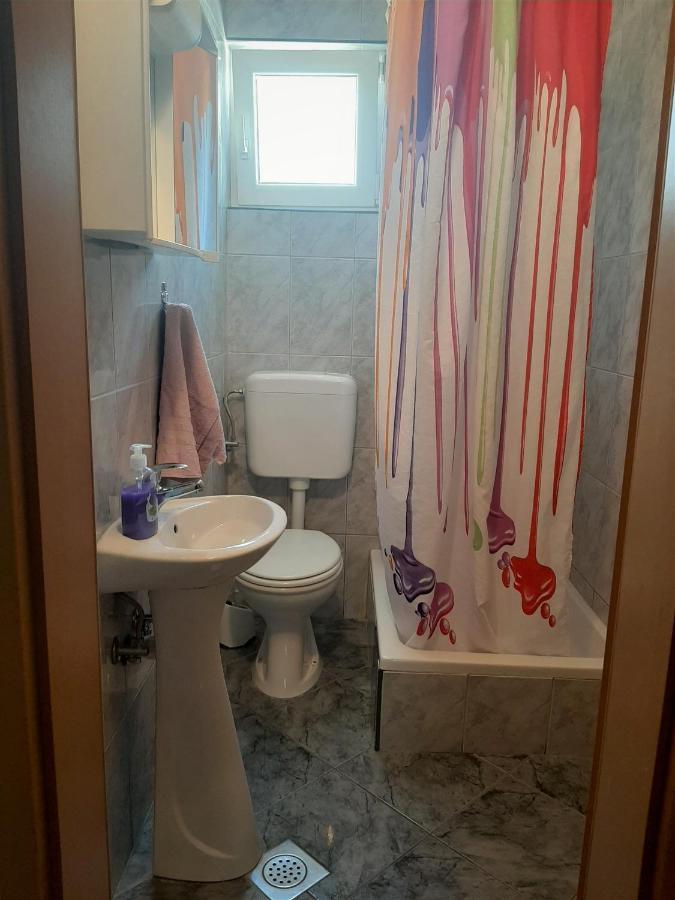Cozy Apartments With Sea View Novi Vinodolski Zewnętrze zdjęcie