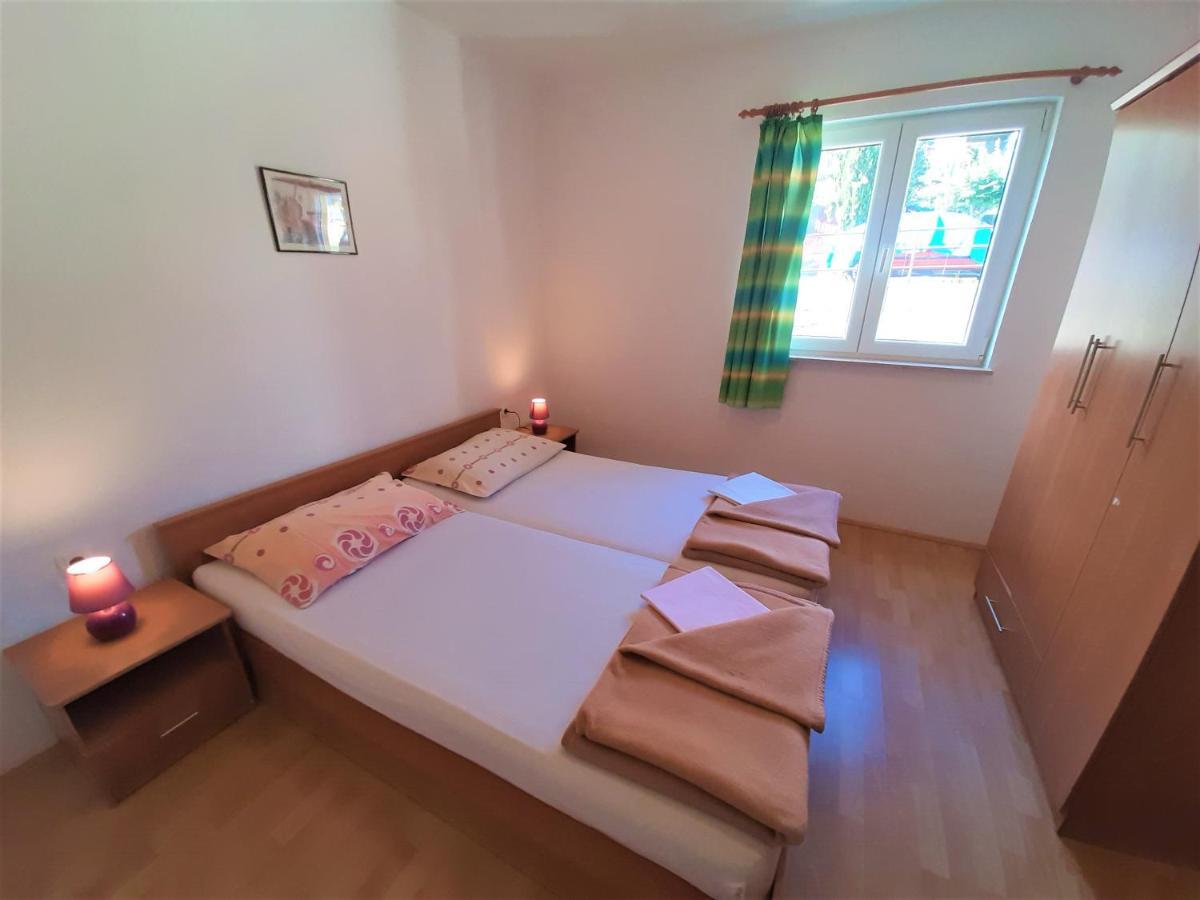 Cozy Apartments With Sea View Novi Vinodolski Zewnętrze zdjęcie
