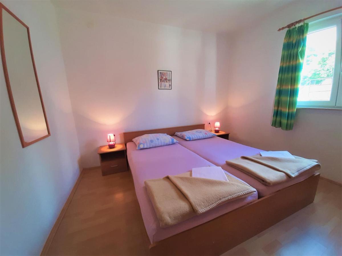 Cozy Apartments With Sea View Novi Vinodolski Zewnętrze zdjęcie